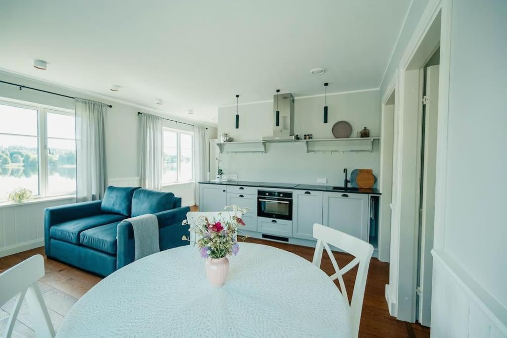 Apartment Vaeike-juusa Kuelaliskorter *
